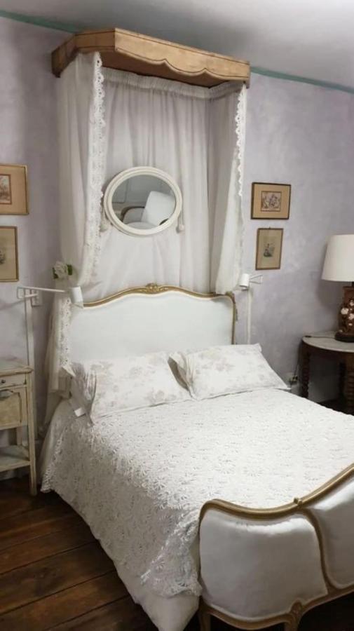 Grand Appartement De Charme Avec Parking Prive Florac Exterior foto